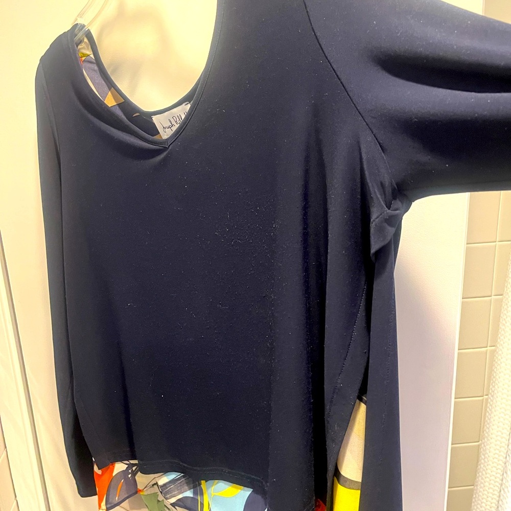 Long sleeve navy blue top